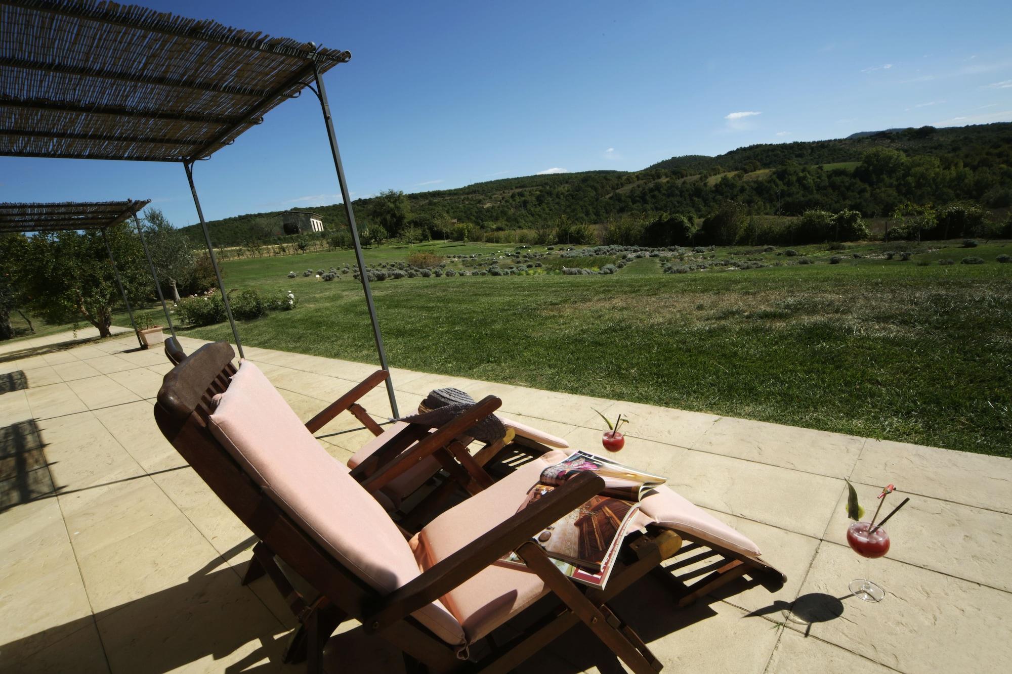 Tenuta Ponziani Wine Resort&Spa Morrano Exteriör bild
